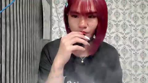 Snapshot of queen_elicktra chatting on 09-22-25, 02:13 JOY online show from 09-22-25, 02:13