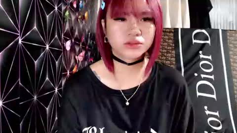 Snapshot of queen_elicktra chatting on 11-11-25, 11:16 JOY online show from 11-11-25, 11:16