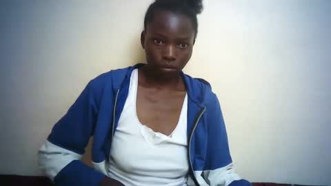 Snapshot of queen_joan chatting on 02-06-25, 11:43 queen_joan online show from 02-06-25, 11:43