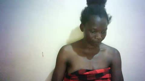 Snapshot of queen_joan chatting on 02-08-25, 07:27 queen_joan online show from 02-08-25, 07:27
