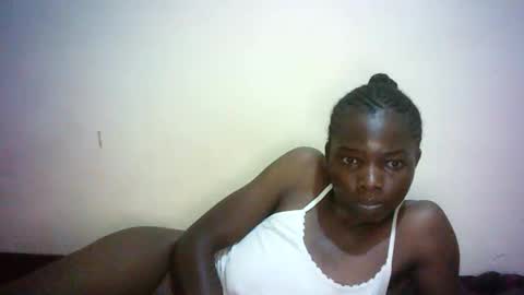Snapshot of queen_joan chatting on 02-15-25, 06:44 queen_joan online show from 02-15-25, 06:44