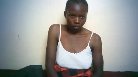 Snapshot of queen_joan chatting on 02-16-25, 07:37 queen_joan online show from 02-16-25, 07:37