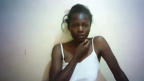 Snapshot of queen_joan chatting on 02-28-25, 04:54 queen_joan online show from 02-28-25, 04:54