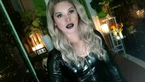 Kendal  online here from 6am-3pm philippine time online show from 01-14-26, 02:33