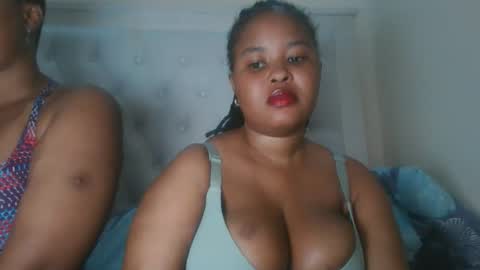 Queen kikih online show from 03-28-26, 03:17