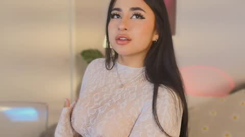 Liana  online show from 04-15-26, 05:25