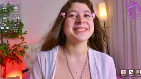 Snapshot of queen_michelle_ chatting on 04-26-26, 09:12 Michelle online show from 04-26-26, 09:12
