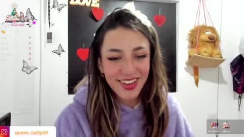 Snapshot of queen_natttyy chatting on 01-08-25, 03:29 queen_natttyy online show from 01-08-25, 03:29