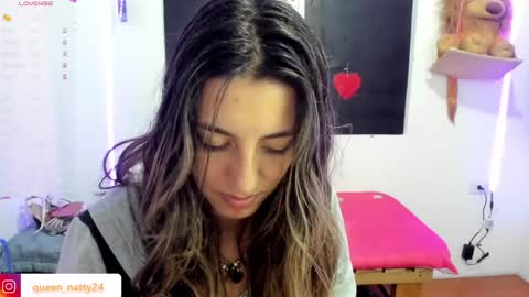 Snapshot of queen_natttyy chatting on 01-10-25, 11:11 queen_natttyy online show from 01-10-25, 11:11