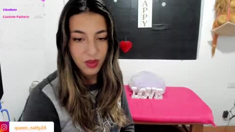 Snapshot of queen_natttyy chatting on 01-19-25, 02:57 queen_natttyy online show from 01-19-25, 02:57