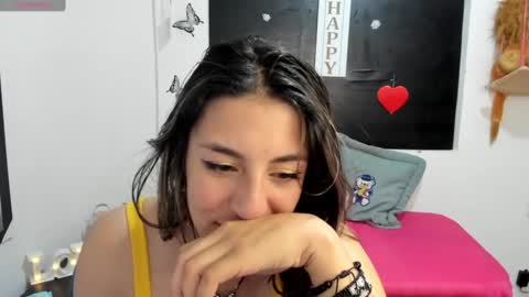 Snapshot of queen_natttyy chatting on 01-25-25, 07:38 queen_natttyy online show from 01-25-25, 07:38
