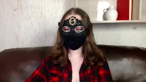 Nora online show from 05-07-26, 10:26