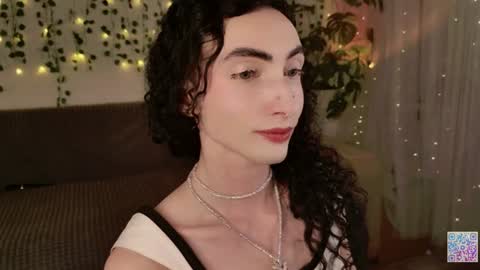 Snapshot of queen_of_tease chatting on 07-08-26, 03:44 queen_of_tease online show from 07-08-26, 03:44