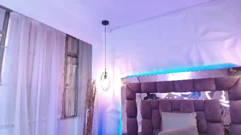 Snapshot of queen_perla_ chatting on 07-09-26, 12:20 online show from 07-09-26, 12:20