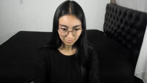 queenbyte_18 online show from 02-15-26, 07:51