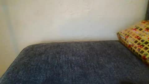 Snapshot of queencrimsonlvx chatting on 05-04-26, 12:06 queencrimsonlvx online show from 05-04-26, 12:06