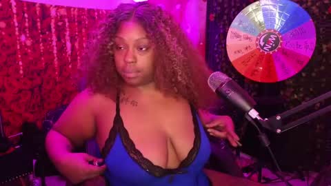 Queen Cherise Roze online show from 06-05-26, 02:01