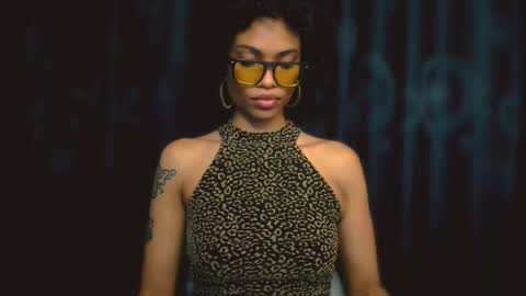 Sweet Goddess online show from 11-21-25, 09:02