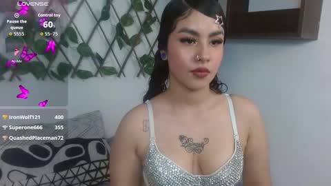 Snapshot of queengp chatting on 11-13-25, 04:55 Eimmy lopez online show from 11-13-25, 04:55