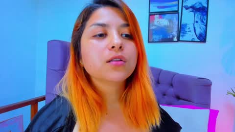 Queen online show from 02-04-25, 01:23