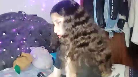 QUEENJEENN online show from 11-27-25, 03:08