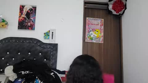 QUEENJEENN online show from 05-05-26, 03:58