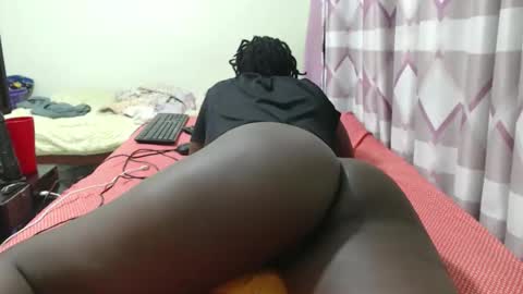 Snapshot of queenkesha chatting on 04-06-26, 01:47 queenkesha online show from 04-06-26, 01:47