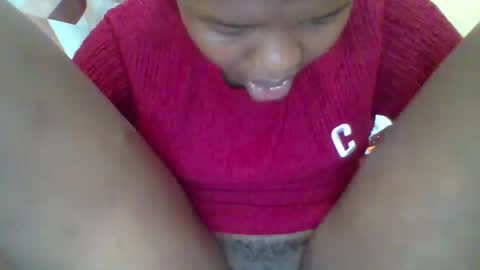 queenleona61 online show from 09-16-25, 02:40