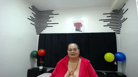 VickyBoobss online show from 11-10-25, 08:41