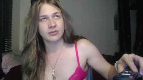 Snapshot of queennicky88 chatting on 01-22-25, 02:04 Nico online show from 01-22-25, 02:04