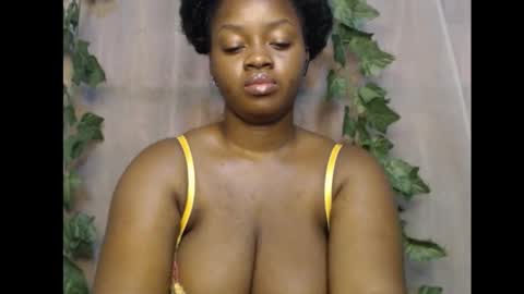 Zoey online show from 11-14-25, 12:37