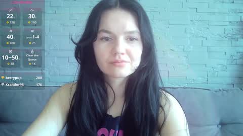 QueenOfModels online show from 05-14-26, 09:16