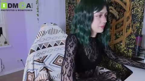 Snapshot of queenofwandss chatting on 07-10-26, 09:39 follow my new insta online show from 07-10-26, 09:39