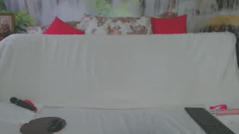 Snapshot of queenpammy chatting on 02-03-25, 09:30 QueenPammy online show from 02-03-25, 09:30