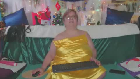 QueenPammy online show from 12-23-25, 08:34