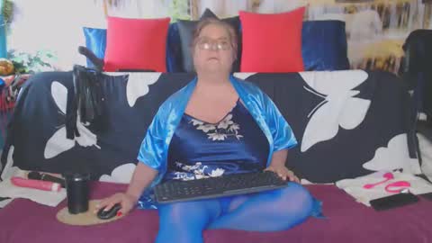 QueenPammy online show from 03-24-26, 08:30