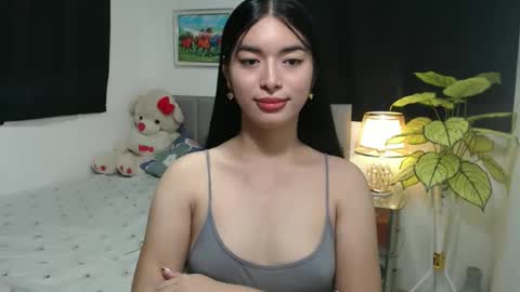 QueenPinay69 online show from 10-13-25, 07:25