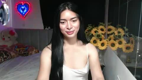 QueenPinay69 online show from 11-28-25, 05:10