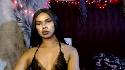 queenpinayebony_xx online show from 07-10-26, 02:30