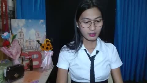 queensteffi online show from 01-04-25, 12:05