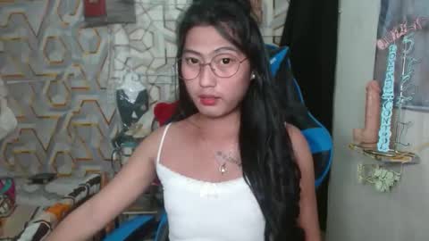 Snapshot of queensteffi chatting on 05-11-26, 08:50 queensteffi online show from 05-11-26, 08:50