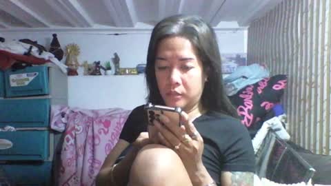 Snapshot of queenstefhanie chatting on 02-05-26, 12:10 stephanie online show from 02-05-26, 12:10