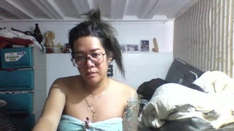 Snapshot of queenstefhanie chatting on 02-10-26, 07:12 stephanie online show from 02-10-26, 07:12