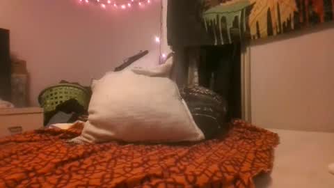 queenstonermami online show from 06-09-26, 03:01