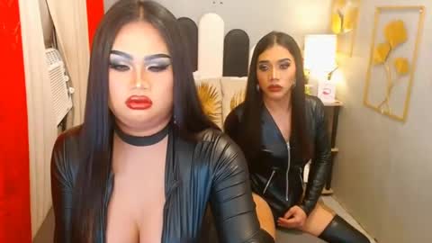 queenshasha and nathalie online show from 12-26-24, 12:59