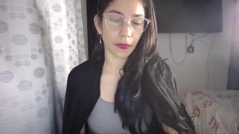 Paola online show from 12-23-24, 06:44