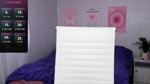 Anna online show from 03-12-26, 07:25