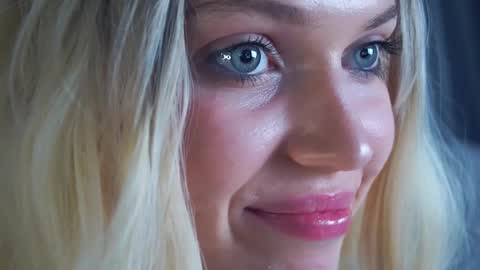 Fiona online show from 03-08-25, 12:52