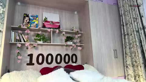 Fiona online show from 11-16-25, 04:07