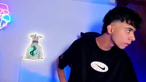 Snapshot of quetzal_coatl_ chatting on 11-07-25, 08:53 quetzal_coatl_ online show from 11-07-25, 08:53